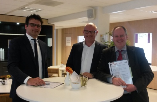 contractondertekening1.jpg