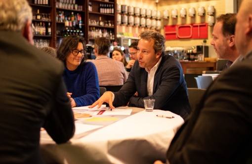 Ronde tafel grote gemeenten