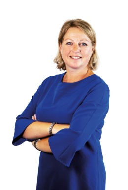 Karin Straus_HR.jpg